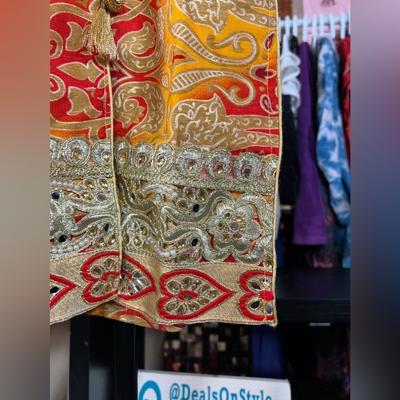 191. NWT Grover Collection Red, Orange Gold Tunic with Crystal Beading Size 22 - Picture 2 of 4